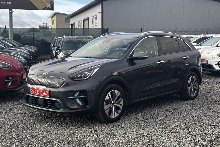 Продам Kia Niro 64КВТ авто у Львові  2020 года в Львове