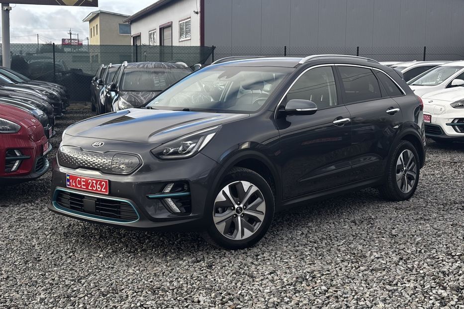 Продам Kia Niro 64КВТ авто у Львові  2020 года в Львове
