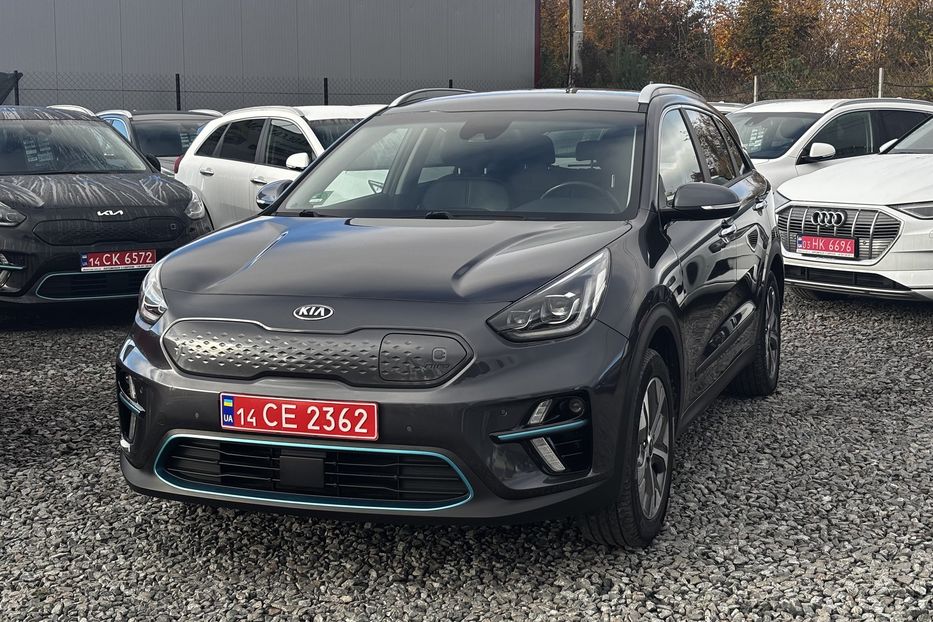 Продам Kia Niro 64КВТ авто у Львові  2020 года в Львове