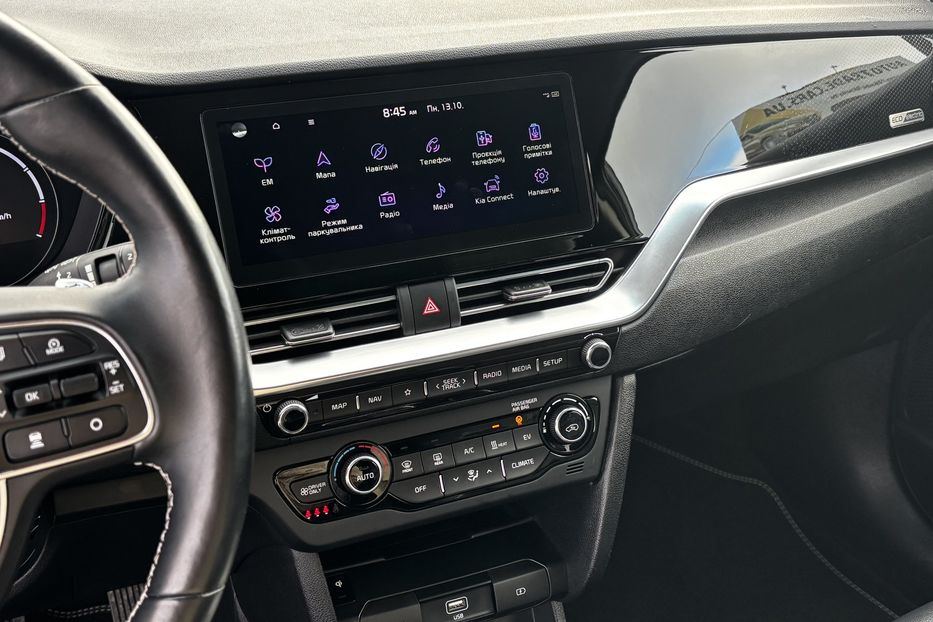 Продам Kia Niro 64КВТ авто у Львові  2020 года в Львове