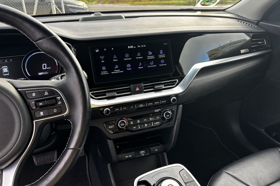Продам Kia Niro 64КВТ авто у Львові  2020 года в Львове