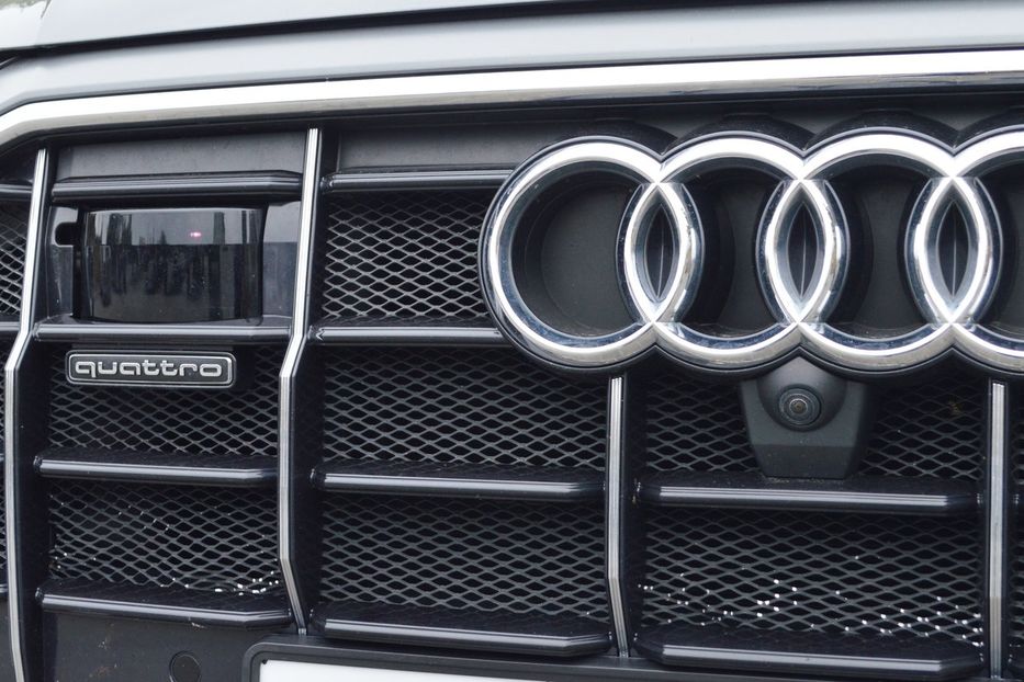 Продам Audi Q8 2019 года в Одессе