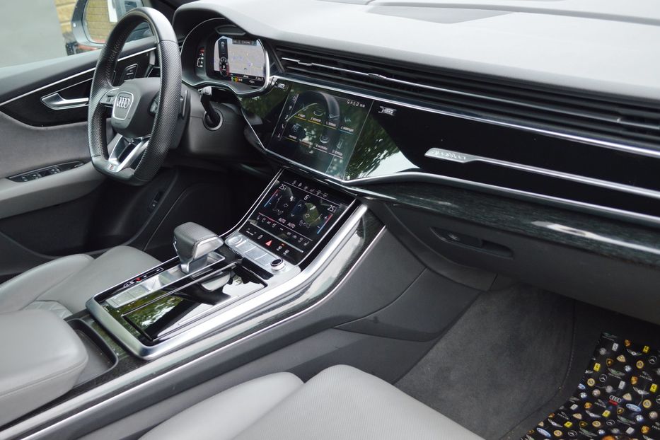 Продам Audi Q8 2019 года в Одессе