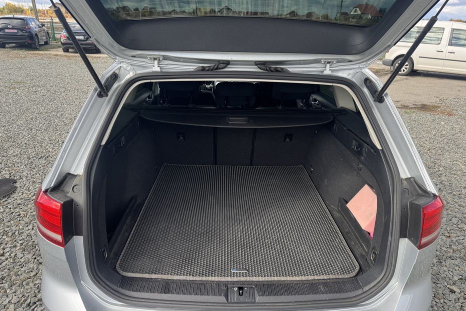 Продам Volkswagen Passat B8 (COMIS) 2018 года в г. Умань, Черкасская область