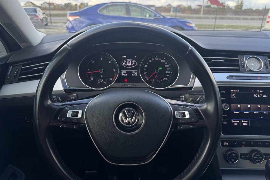 Продам Volkswagen Passat B8 (COMIS) 2018 года в г. Умань, Черкасская область