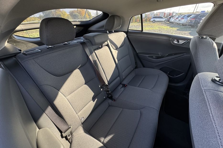 Продам Hyundai Ioniq (COMIS)  38.3 kWh  2020 года в г. Умань, Черкасская область