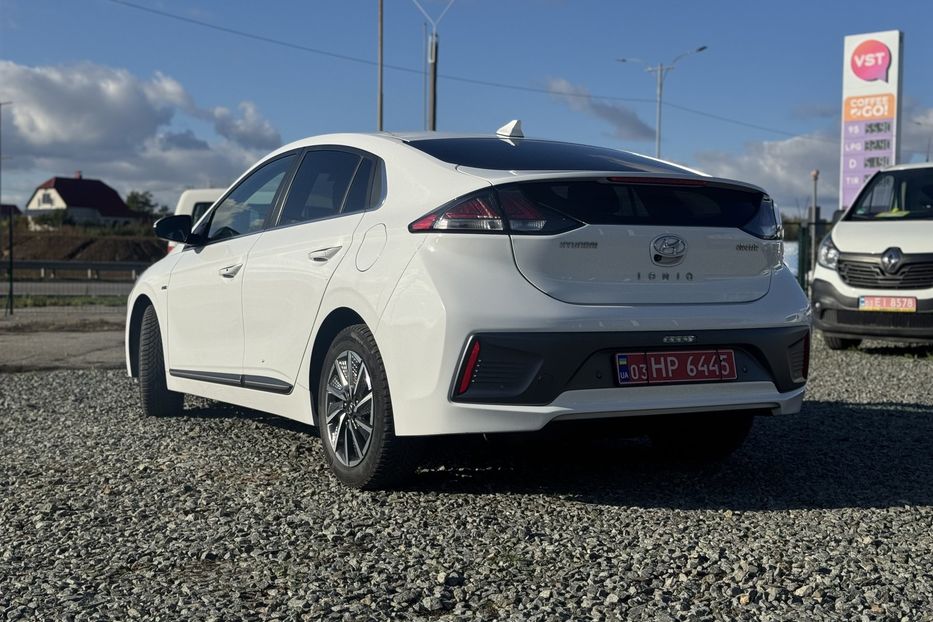 Продам Hyundai Ioniq (COMIS)  38.3 kWh  2020 года в г. Умань, Черкасская область