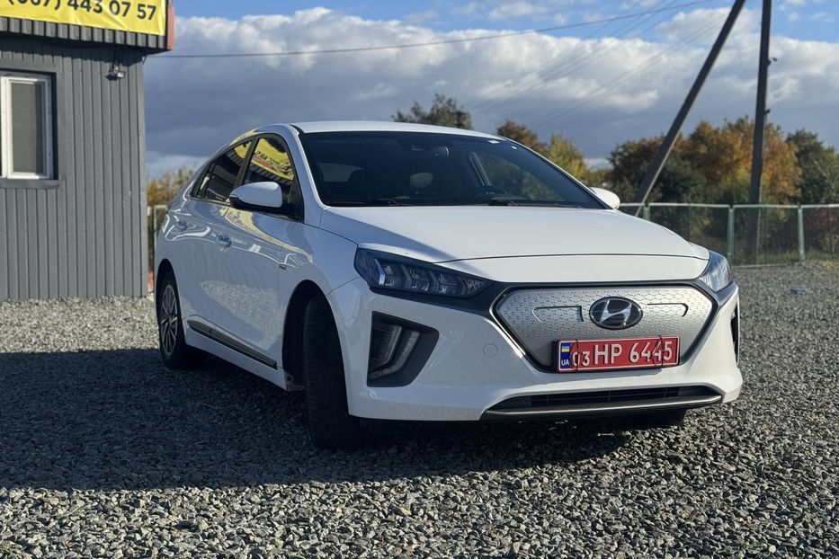 Продам Hyundai Ioniq (COMIS)  38.3 kWh  2020 года в г. Умань, Черкасская область
