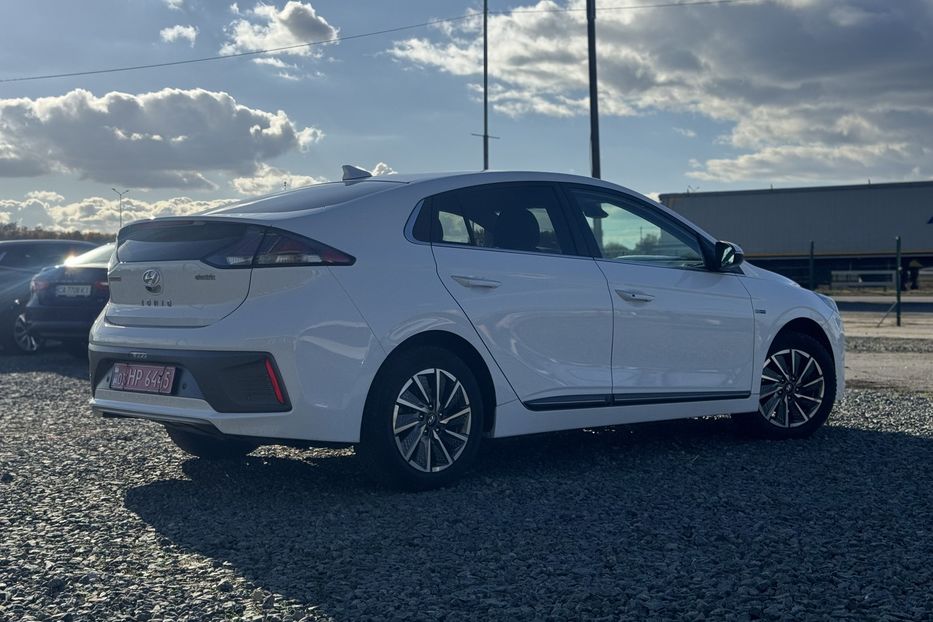 Продам Hyundai Ioniq (COMIS)  38.3 kWh  2020 года в г. Умань, Черкасская область