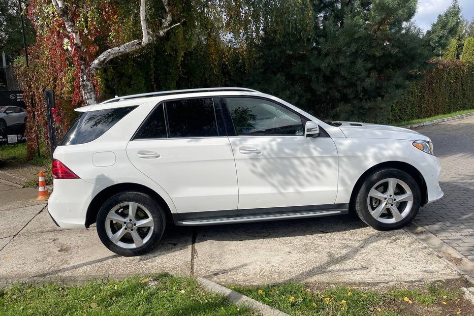 Продам Mercedes-Benz GLE-Class 2016 года в Черновцах