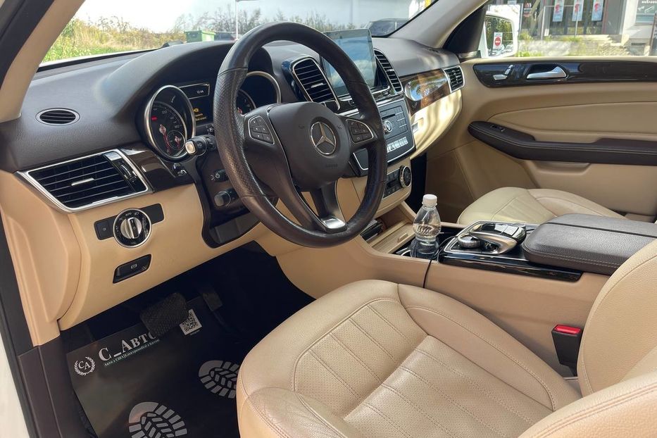 Продам Mercedes-Benz GLE-Class 2016 года в Черновцах