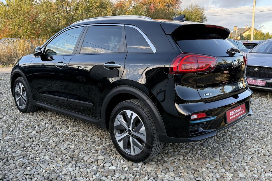 Продам Kia Niro  64кВт Макс.комплектація! ЛЮК! 2021 года в Львове