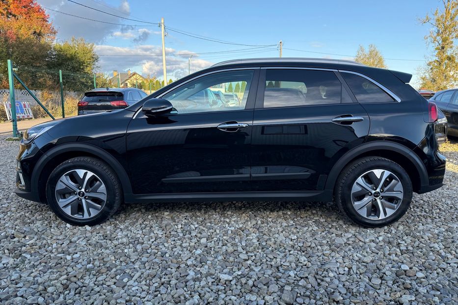 Продам Kia Niro  64кВт Макс.комплектація! ЛЮК! 2021 года в Львове