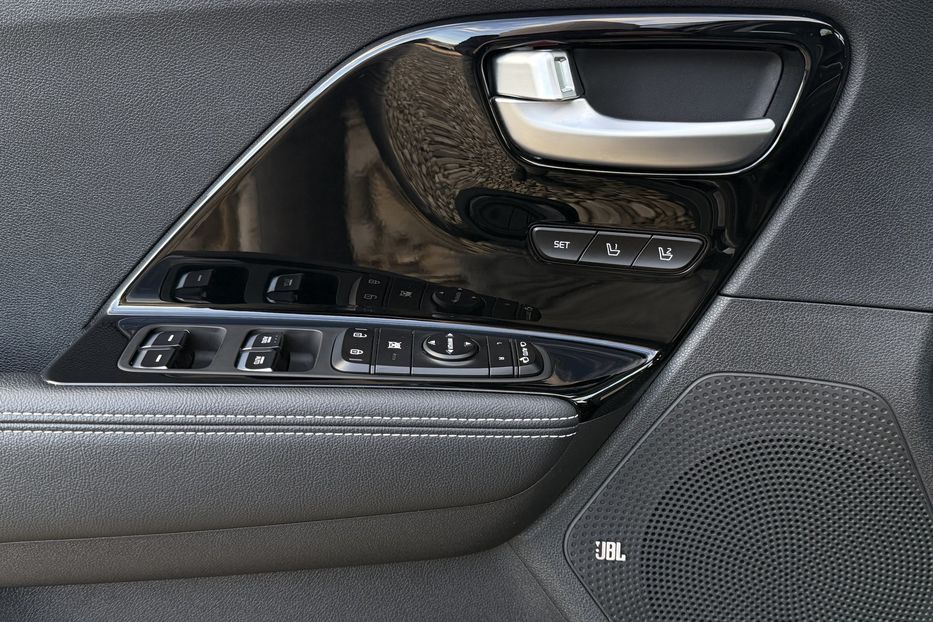 Продам Kia Niro  64кВт Макс.комплектація! ЛЮК! 2021 года в Львове
