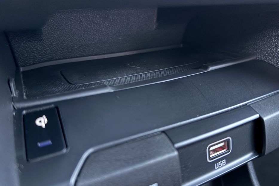 Продам Kia Niro  64кВт Макс.комплектація! ЛЮК! 2021 года в Львове