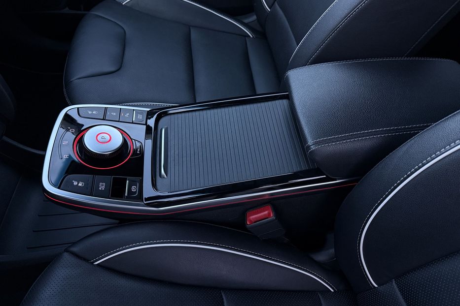 Продам Kia Niro  64кВт Макс.комплектація! ЛЮК! 2021 года в Львове