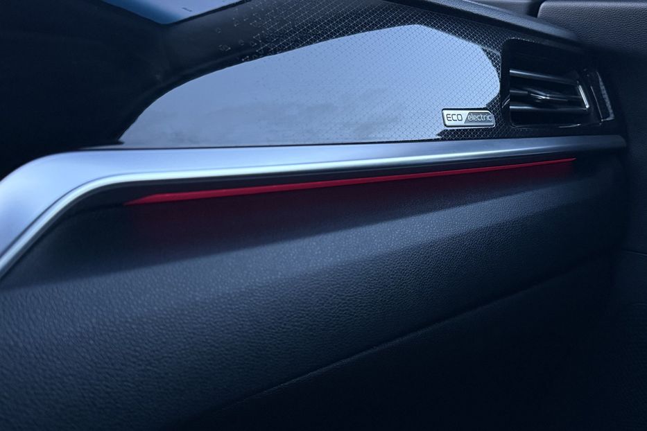 Продам Kia Niro  64кВт Макс.комплектація! ЛЮК! 2021 года в Львове