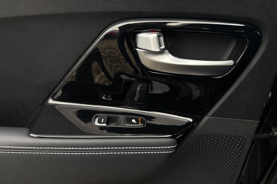 Продам Kia Niro  64кВт Макс.комплектація! ЛЮК! 2021 года в Львове