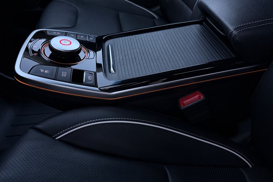 Продам Kia Niro  64кВт Макс.комплектація! ЛЮК! 2021 года в Львове