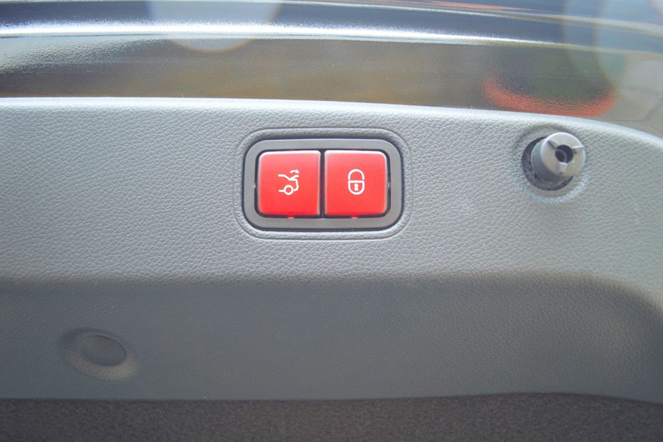 Продам Mercedes-Benz CLS-Class 300d 2019 года в Одессе