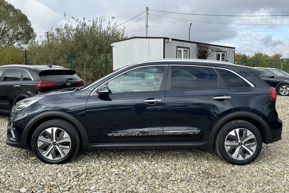 Продам Kia Niro  64кВт Макс.комплектація! ЛЮК! 2021 года в Львове