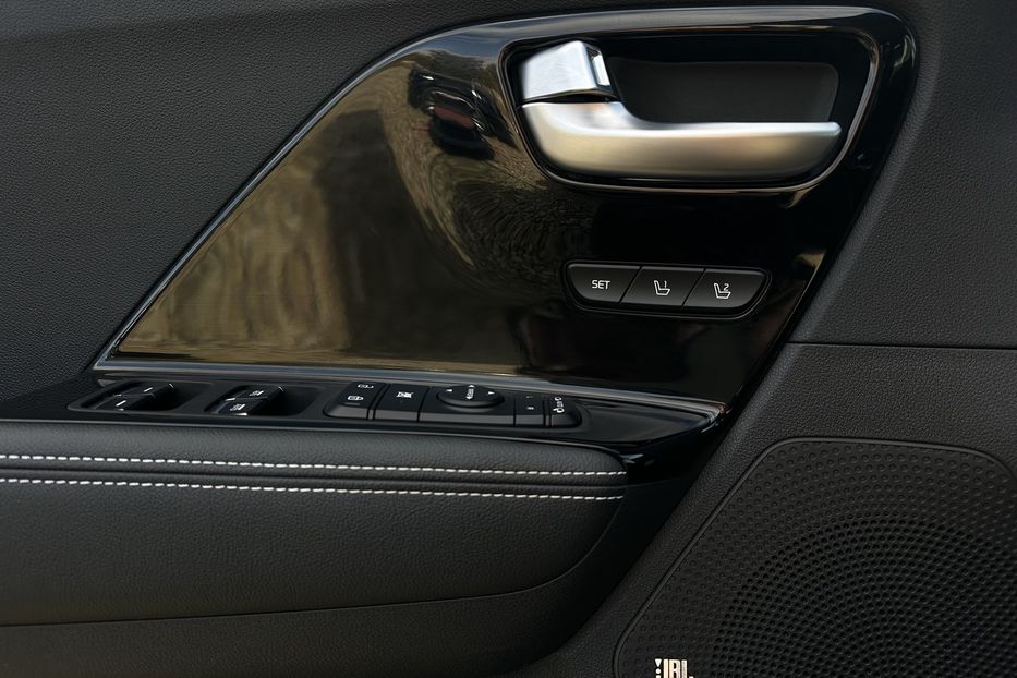 Продам Kia Niro  64кВт Макс.комплектація! ЛЮК! 2021 года в Львове