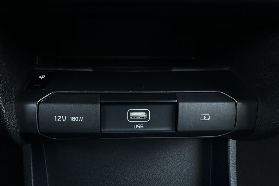 Продам Kia Niro  64кВт Макс.комплектація! ЛЮК! 2021 года в Львове