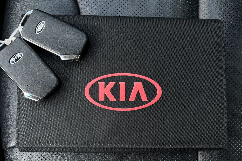 Продам Kia Niro  64кВт Макс.комплектація! ЛЮК! 2021 года в Львове
