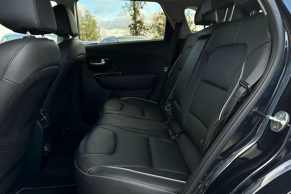 Продам Kia Niro  64кВт Макс.комплектація! ЛЮК! 2021 года в Львове