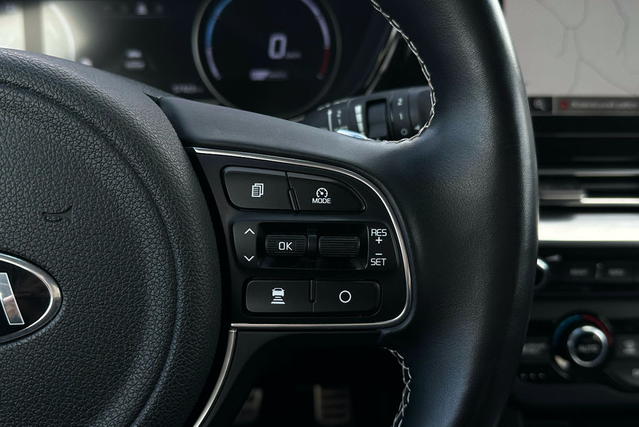 Продам Kia Niro  64кВт Макс.комплектація! ЛЮК! 2021 года в Львове