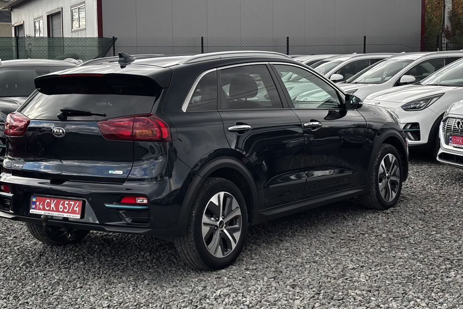 Продам Kia Niro 64 кВт авто у Львові  2021 года в Львове