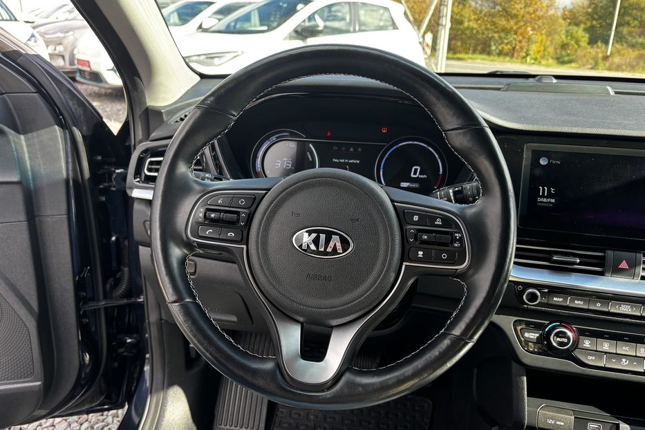 Продам Kia Niro 64 кВт авто у Львові  2021 года в Львове