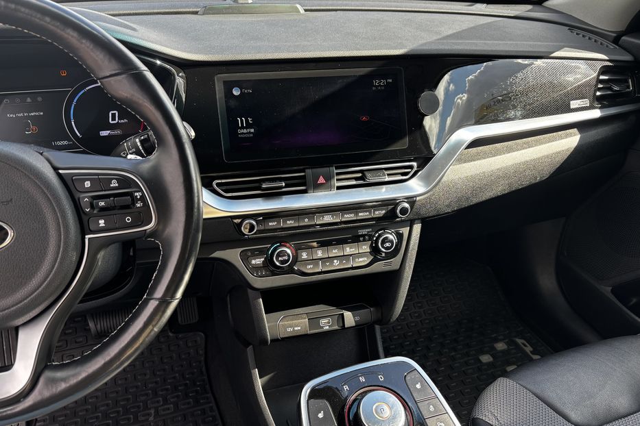 Продам Kia Niro 64 кВт авто у Львові  2021 года в Львове