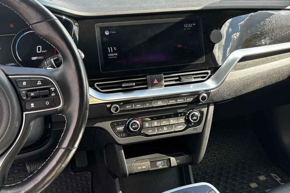 Продам Kia Niro 64 кВт авто у Львові  2021 года в Львове