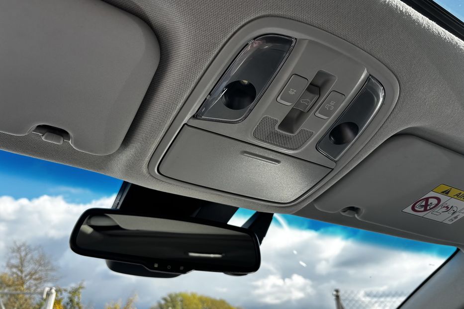 Продам Kia Niro 64 кВт авто у Львові  2021 года в Львове