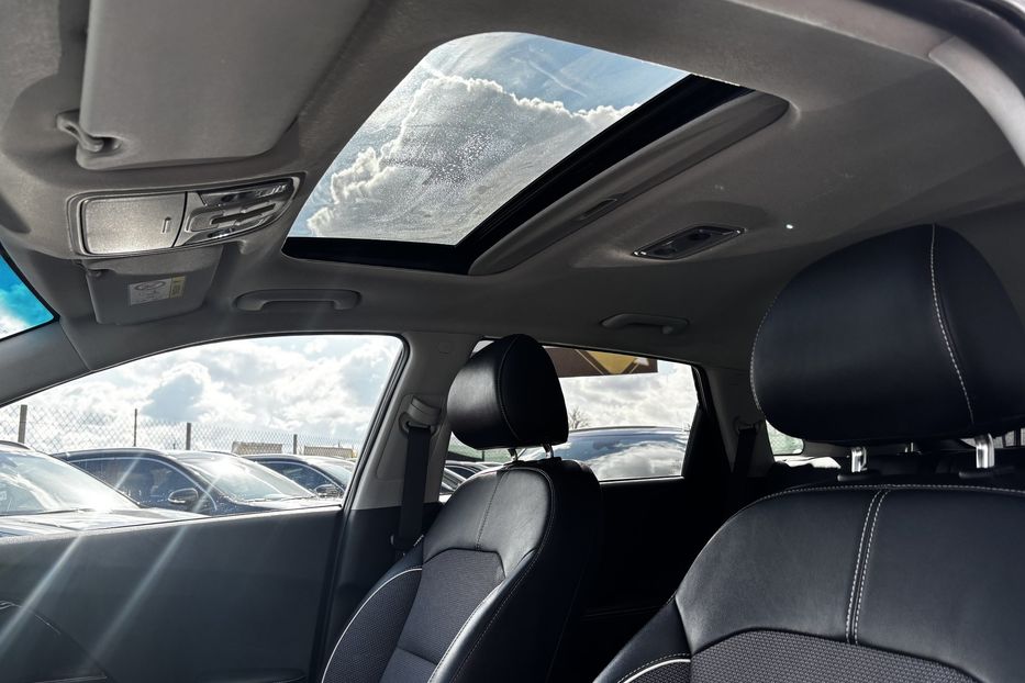 Продам Kia Niro 64 кВт авто у Львові  2021 года в Львове
