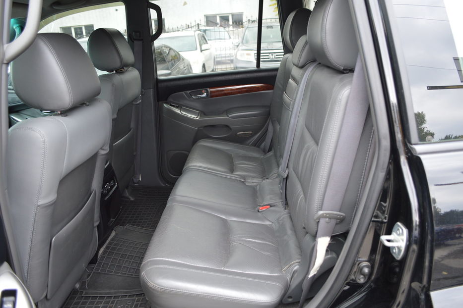 Продам Toyota Land Cruiser Prado 4.0 бензин\газ 2007 года в Одессе