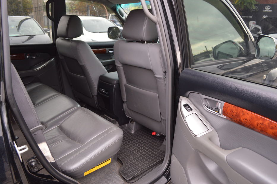 Продам Toyota Land Cruiser Prado 4.0 бензин\газ 2007 года в Одессе