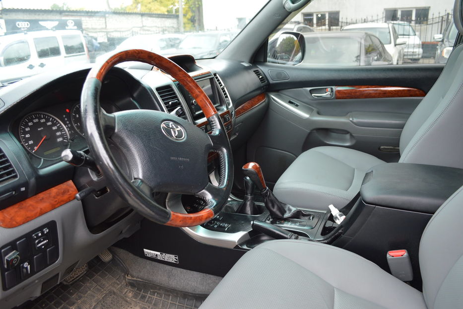 Продам Toyota Land Cruiser Prado 4.0 бензин\газ 2007 года в Одессе