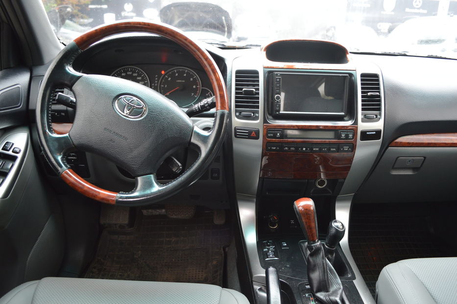 Продам Toyota Land Cruiser Prado 4.0 бензин\газ 2007 года в Одессе