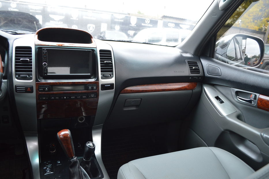 Продам Toyota Land Cruiser Prado 4.0 бензин\газ 2007 года в Одессе