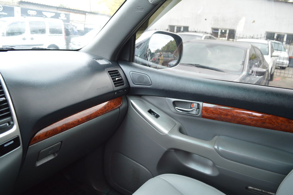 Продам Toyota Land Cruiser Prado 4.0 бензин\газ 2007 года в Одессе