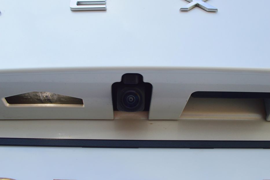 Продам Lexus NX 300 350H 2022 года в Одессе
