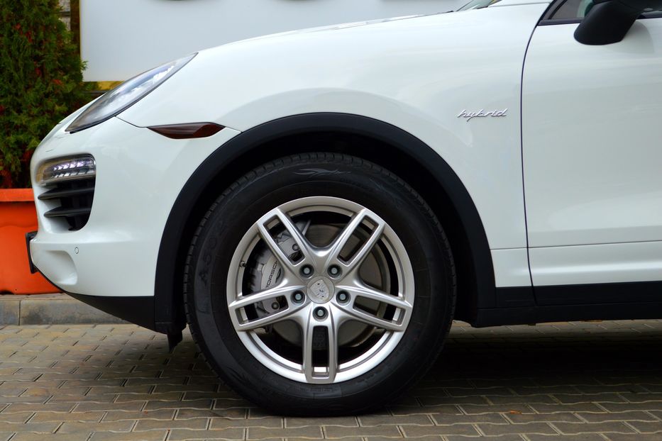 Продам Porsche Cayenne Hybrid 2012 года в Одессе