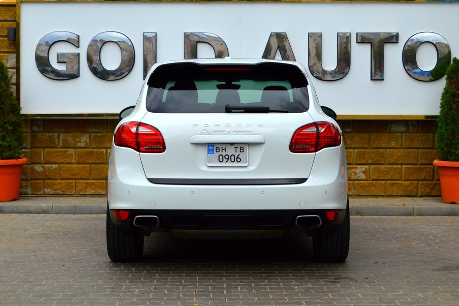 Продам Porsche Cayenne Hybrid 2012 года в Одессе