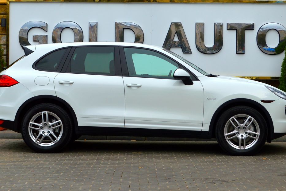 Продам Porsche Cayenne Hybrid 2012 года в Одессе