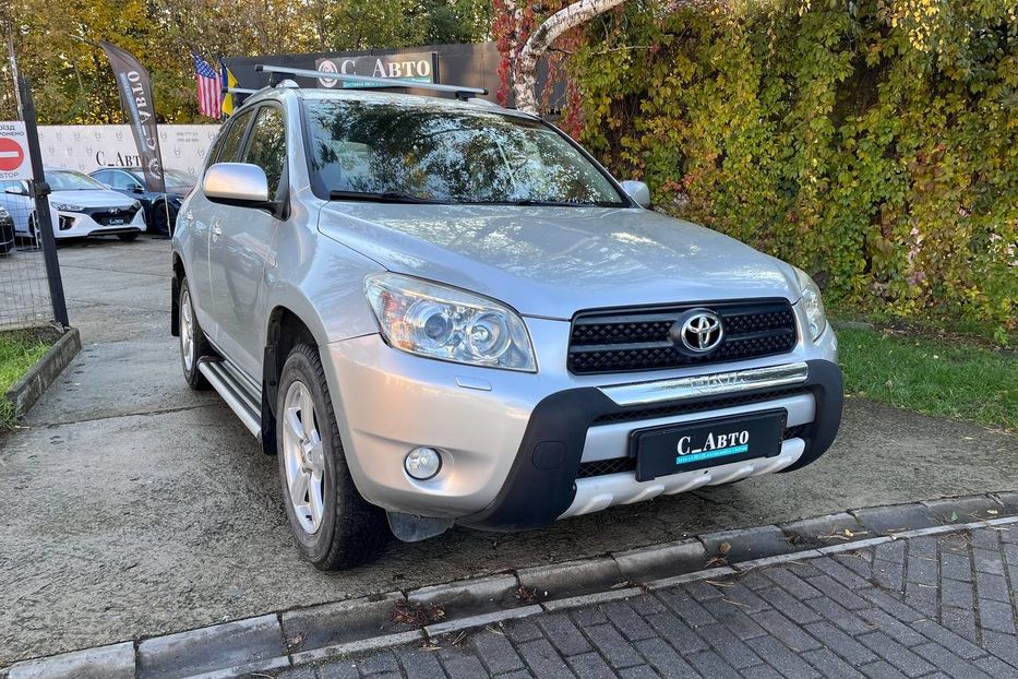 Продам Toyota Rav 4 2006 года в Черновцах