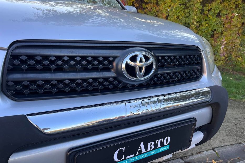 Продам Toyota Rav 4 2006 года в Черновцах