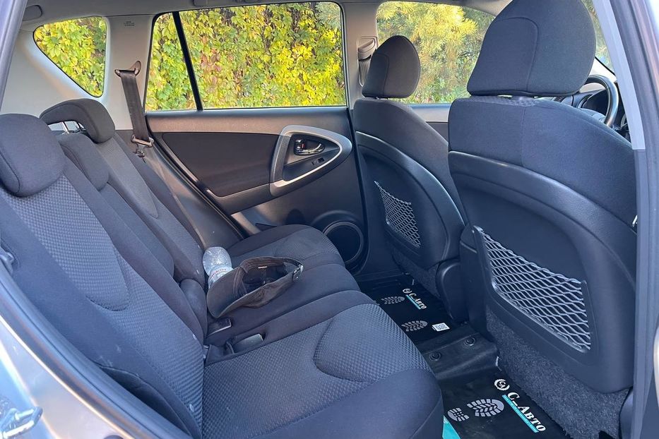 Продам Toyota Rav 4 2006 года в Черновцах