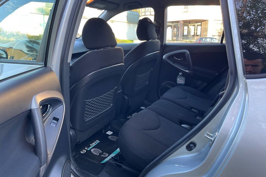 Продам Toyota Rav 4 2006 года в Черновцах